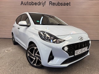 Hyundai i10 1.2 83pk Premium Clima Cruise Carplay Stoelverw, Incl 12Mnd Garantie