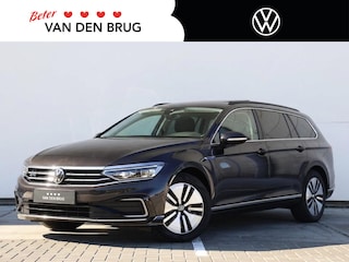 Volkswagen Passat Variant 1.4 TSI PHEV GTE Business 218PK DSG | Led Matrix | Trekhaak | Panoramadak | Camera | Stoel/stuurverwarming | Keyless | DCC | Side assist
