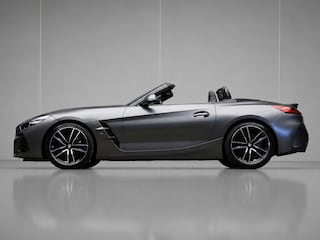 BMW Z4 Roadster SDrive30i High Executive Edition Sport (APPLE CARPLAY,NAVI,CAMERA,HARMAN KARDON,PDC,LEDER,SPORTSTOELEN,LM VELGEN)