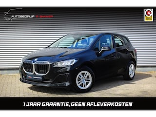 BMW 2-serie Tourer 225e xDrive // 97% SoH | Camera | Curved Display | Elek. achterklep | 85km WLTP elektrische range | CarPlay & Android Auto