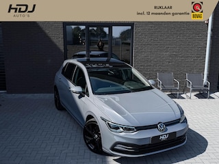 Volkswagen Golf 1.4 eHybrid Style | Pano | 18"| Side | Ad. Cruise | Massage | Memo | Camera