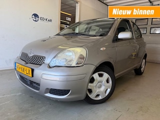 Toyota Yaris 1.3 VVT-i Sol 5DRS AUTOMAAT NETTE AUTO FACELIFT AIRCO NAP APK 3-2027