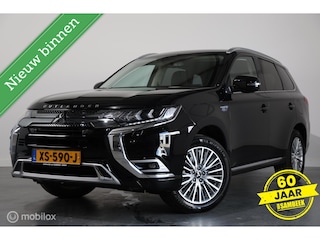 Mitsubishi Outlander 2.4 PHEV Intense - Panoramadak - Camera - Cruise control