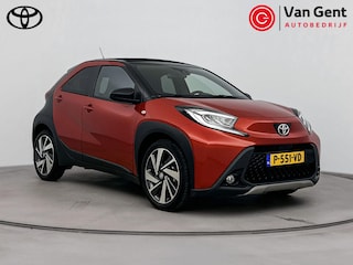 Toyota Aygo 1.0 VVT-i MT Envy | Elektrisch vouwdak | Apple Carplay / Android Auto | JBL | LED | 18 inch | Clima | Adaptive Cruise | Camera