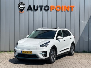 Kia Niro E-Niro DynamicPlusLine 64 kWh SOH100% 1E EIG DEALEROND |PANO|CAMERA|STOEL+STUURVRM|LEER|ADAPT.CRUISE|LANE.ASSIST|CARPLAY|LED|