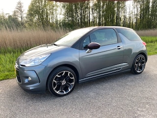 Citroën DS3 1.6 VTi 120pk So Chic | Two tone | Navigatie | Cruise control | Pdc | NAP | Rijklaar prijs!