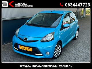 Toyota Aygo 1.0 VVT-i Dynamic Orange Airco Nieuwe apk