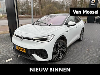 Volkswagen ID.5 Pro 77 kWh | SoH ... | Ergo Stoelen (Memory + Massage) | Stoel, Stuurverwarming | IQ-Light | All Season Banden | Panorama Dak | Parkeercamera | Navigatie | Carplay / Android Auto