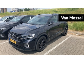 Volkswagen T-Roc 1.5 TSI R-Line | 150 PK | Black Style | Lederen Bekleding | Top-Sport Stoelen | Stoelverwarming | Park Assist | Keyless | Digital Cockpit PRO | Panorama Schuif/Kantel Dak