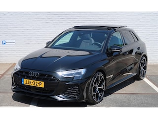 Audi A3 Sportback 35 TFSI 150pk MHEV S-tronic S Edition I Pano I LED Matrix I 3X S-Line I Stoelverw. I ACC I Climate I 19 Inch I Sonos I Camera I PDC I Black Pack I
