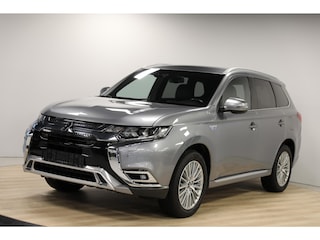 Mitsubishi Outlander 2.4 PHEV Instyle | Schuif- Kanteldak | Trekhaak | 360 Camera