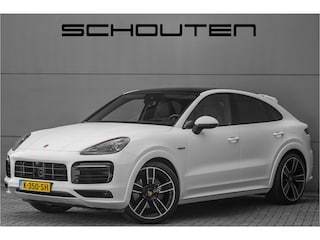 Porsche Cayenne 3.0 E-Hybrid Sport Design & Chrono 4WS ACC Stoelvent 22"