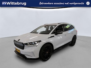 Skoda Enyaq iV 60 First Edition 180pk / Camera / LM 20'' / LED / Keyless / wegkl. Trekhaak / Leder / LED / App-Connect