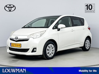 Toyota Verso-S 1.3 VVT-i Aspiration Automaat | Navigatie | Glazen Panoramadak |