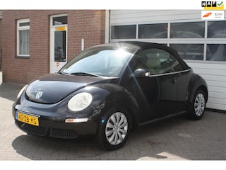 Volkswagen Beetle New Cabriolet 1.6 Trendline nw.distributie set.electrische kap.airco.leer.cruise control.