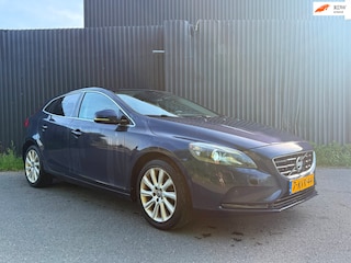 Volvo V40 1.6 D2 Summum Export I PANO I Cam I Mem. Stoel I Leer