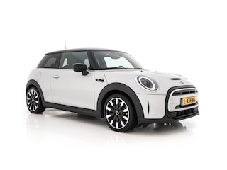 Mini Mini Yours 33 kWh [3-Fase-11kW] {SoH-95%} (INCL-BTW) Aut. *HEATPUMP | LEATHER | HARMAN/KARDON | DIGI-COCKPIT | HEAD-UP | FULL-LED | NAVI-FULLMAP | HEATED-SPORTSEATS | DAB | CRUISE | KEYLESS | AMBIENTLIGHT | PRIVACY-GLASS | 17"ALU*