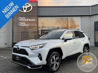Toyota RAV4 2.5 PLUG-IN HYBRID 300 AWD DYNAMIC NIEUW & DIRECT LEVERBAAR!! NAVI KEYLESS 1500KG TREKGEWICHT STOELVERW LED EL-STOEL ALL IN PRIJS