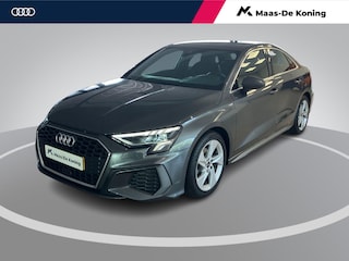 Audi A3 Limousine 30 TFSI/110PK S edition · Navigatie · Camera + Parkeersensoren · Apple/Android · Garantie t/m 16-10-2027 of 100000km.
