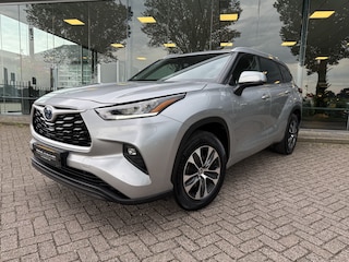 Toyota Highlander 2.5 AWD Hybrid Business ** Leder ** Trekhaak ** 7-persoons!! 2.000kg trekgewicht!!