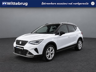 Seat Arona 1.5 TSI EVO 150pk DSG FR Business Intense / LED / App-Connect / Climate Control / Camera / Donker glas / 17" LMV
