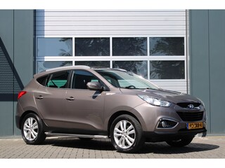 Hyundai ix35 1.6i GDI i-Catcher Clima/Cruise/Camera/Panodak/Keyless/Stoelverwarming/Leder/Navi/Bluetooth/RadioCD.AUX.USB/18"LM