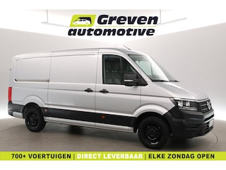 Volkswagen Crafter 2.0 TDI L3H2 140PK | Airco | Camera | Carplay | 3 Zits | Trekhaak