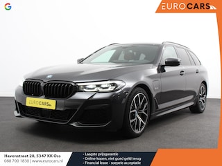 BMW 5-serie Touring 530e M-Sport High Executive Cimate control Cruise control Navigatie Apple Carplay/ Android Auto Parkeersensoren Camera Lichtmetalen velgen Led