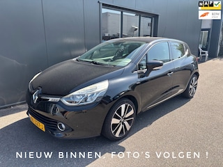 Renault Clio TCe 90 Iconic / Leder / Navigatie / Camera!