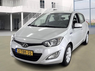 Hyundai i20 1.2i i-Deal Cool Airco Lichtmetalen velgen