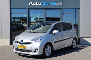 Toyota Verso-S 1.3 VVT-i Trend AUTOMAAT Clima, Camera, Panoramadak, Cruise, Trekhaak, LM-Velgen