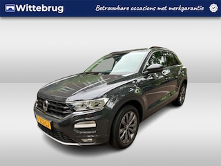 Volkswagen T-Roc 1.0 TSI Style / CAMERA/ PARK. SENSOREN/ ADAPT. CRUISE/ NAVI/ AIRCO/ 17" LMV