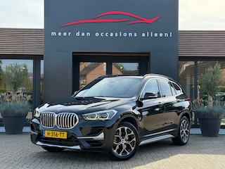 BMW X1 SDRIVE18I Trekhaak-Head up-Stoelverwarming