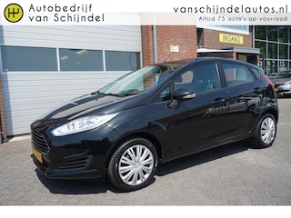 Ford Fiesta 1.0 81PK STYLE 5 DEURS ORIGINEEL NL KEURIG NETJES ONDERHOUDEN AIRCO LED RADIO CD USB AUX 4X ALL SEASON BANDEN ELECTR.RAMEN-SPIEGELS