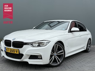 BMW 3-serie BWJ 2016 330e 184 PK M-Sport AUTOMAAT | NAVI | CLIMA | CRUISE | BLUETOOTH | FULL LED | SCHUIF/KANTEL DAK | LMV | PDC