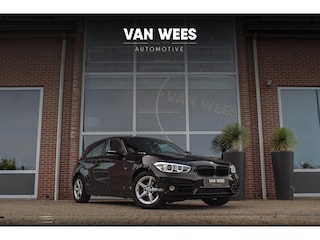 BMW 118i EDE Corporate Lease Sport | NL auto | Cruise control | Sportstoelen | M-sportstuur | LED | Climate control | Navigatie Professional | PDC | Bluetooth | Lichtpakket