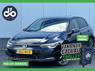 Volkswagen Golf 1.4 eHybrid Style | SOH 95%