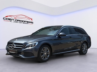 Mercedes-Benz C-klasse Estate 180 Lease Editon /Apple Carplay/Camera+PDC V&A/Stoelverwarming/Dode hoek sens./Elek. achterklep/Semi-elek. trekhaak/17"LMV/(MET GARANTIE*)