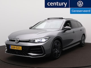 Volkswagen Passat Variant 1.5 eHybrid R-Line Business | Panodak | Zwenk-trekhaak | Camera | Harman Kardon | Elek. Stoelen |