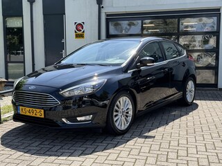 Ford Focus 1.0 Titanium Luxe uitvoering | Nieuwe distributieriem ✅ | Navi ️ | Cruise | Climate ❄️