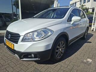 Suzuki S-Cross SX4 1.6 Exclusive navigatie / camera / trekhaak / opendak