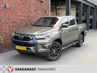 Toyota Hilux 2.8 D 4WD Invincible