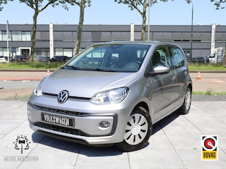 Volkswagen Up 1.0 Move up! Achteruitrijcamera | Climate Control | Stoelverwarming | Parkeersensoren | Cruise Control |