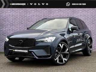 Volvo XC60 2.0 T8 Plug-in hybrid AWD Ultra Dark Exec. Ed. | Actieve Luchtvering | Bowers & Wilkins Audio | Head-up Display | 360 Graden Camera | Panoramadak | Lichtmetalen Velgen 22 inch | Elektrisch Verstelbare Voorstoelen | Geventileerde Stoelen | Massagefunctie | Keyless Entry | BLIS