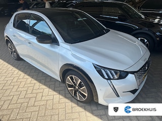 Peugeot 208 EV GT 350 50 kWh | 3-fase | Pano | Camera | Adap Cruise | Navi | Climate Control | Achteruitrijcamera | Airco (automatisch) | Apple Carplay/Android Auto|telefoonintegratie premium