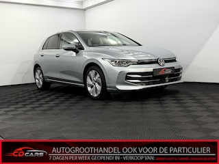 Volkswagen Golf 1.5 eHybrid Life Edition Plug-in Camera, Apple carplay, Virtual desk, Memory stoelen, Massage stoelen, Cruise control adaptief, Sfeerverlichting