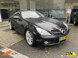 Mercedes-Benz SLK 200 K. Prestige Plus AMG-line 184PK NL-auto I 1ste eig. I AMG-line I Navi I Leer I NAP I NL-Auto I Winterpakket I 18" I
