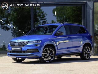Skoda Karoq 1.5 TSI ACT Sportline 150PK DSG Camera Navi Stoel/Stuurverw. Race Blue 19 inch