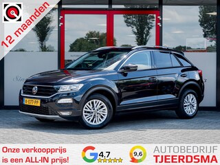 Volkswagen T-Roc 1.0 TSI Style | Camera | Origineel NL | 2e Eigenaar | Navigatie | Adaptieve Cruise Control | Climate Control | Privacy Glas | Parkeersensoren | Apple Carplay | Android Auto | Metallic Lak | Lichtmetalen Velgen | All Season Banden |
