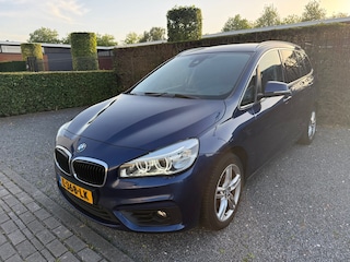 BMW 2-serie Tourer 218i M Sport 7p. Auto | Stoelverwarming | Nette auto!